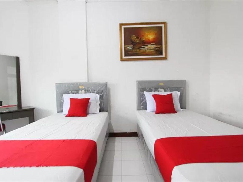 Oyo 90028 Hotel Victory Batu  Exterior photo