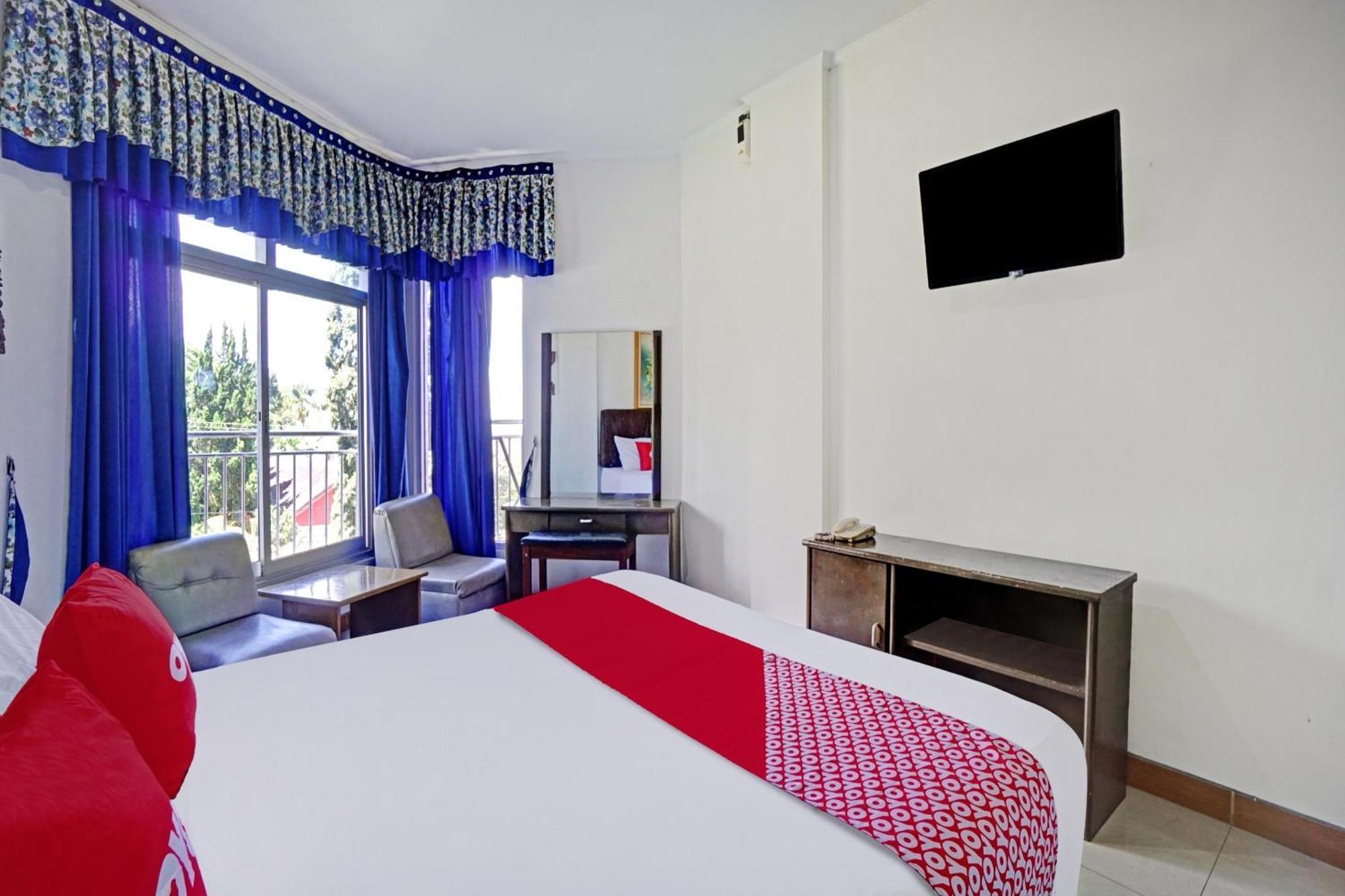 Oyo 90028 Hotel Victory Batu  Exterior photo