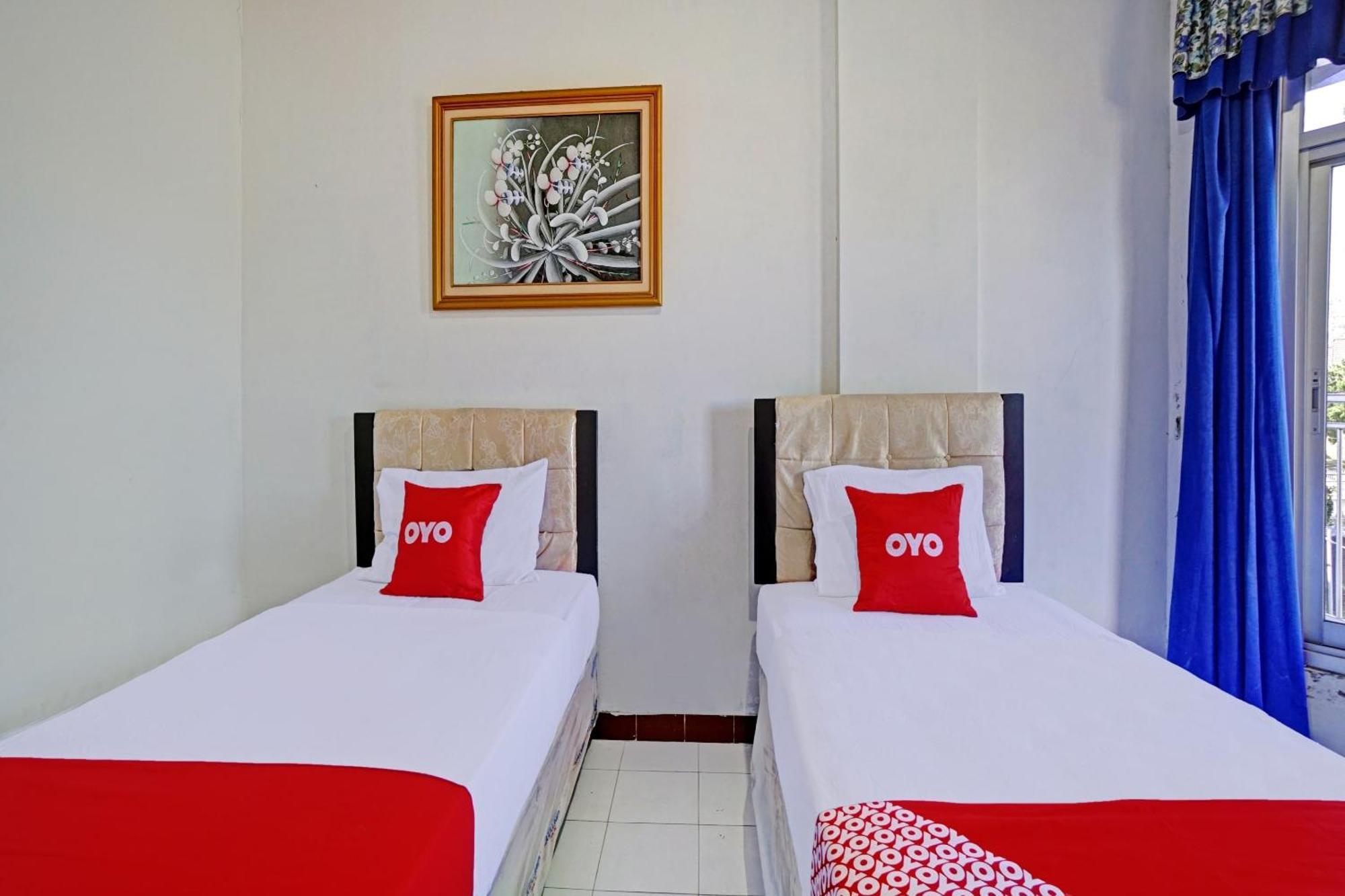 Oyo 90028 Hotel Victory Batu  Exterior photo